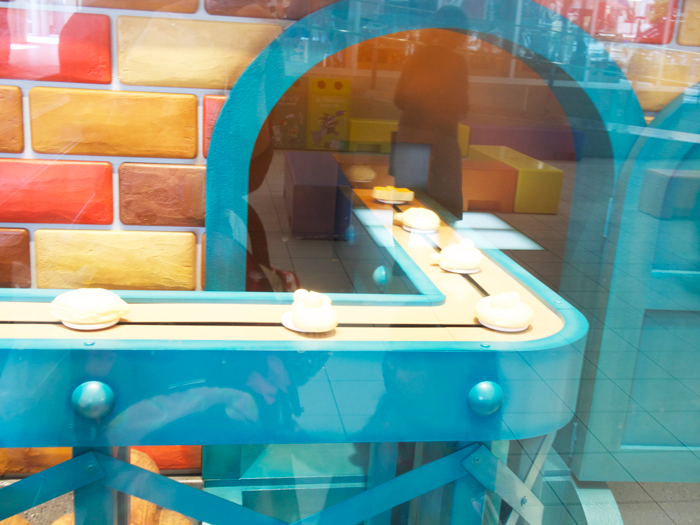 パン工場の入り口