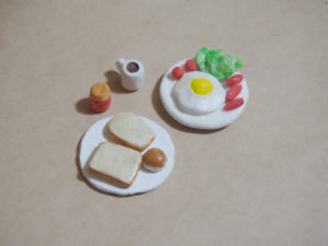 粘土細工 パン ミニチュア