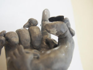 粘土細工 手 No.1争い